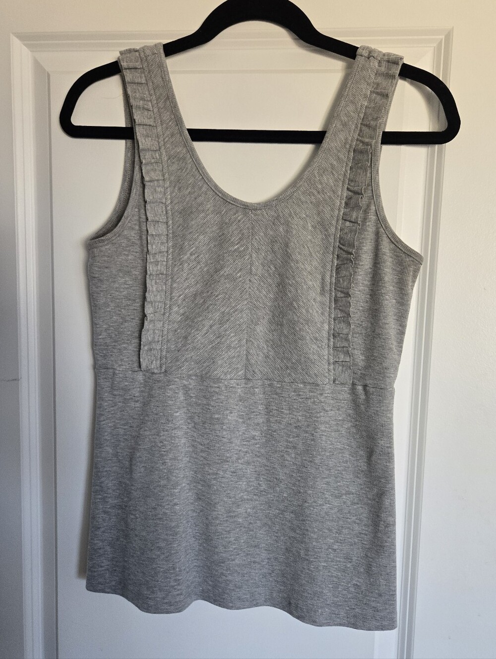 Doe & Rae heather gray ribbed tank top Size L